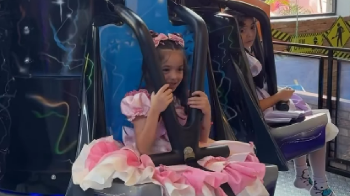 Aniversário da Zoe. Foto: Reprodução/Instagram/@dudanagle