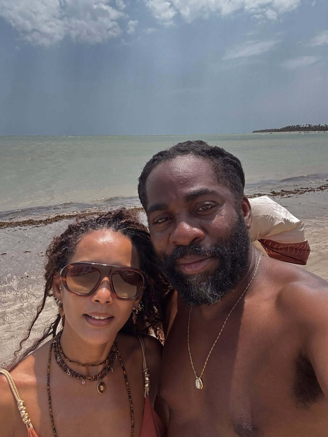 De biquini, Taís Araujo abre álbum de fim de ano e celebra chegada de 2026. Foto: Instagram