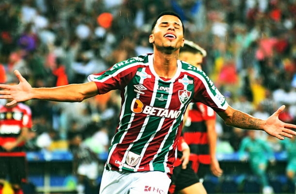 Jogo de ida da final do do Campeonato Carioca - Fluminense 4 x 1 Flamengo, no Maracanã - Gols: Marcelo, Cano (2) e Aleksander (FLU)