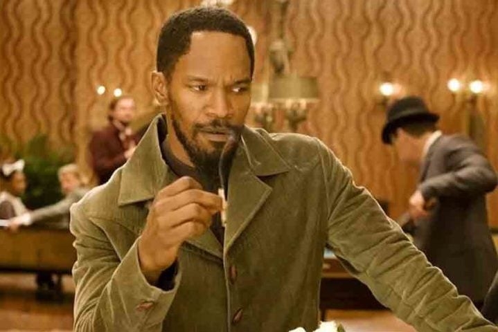 “Django Livre” (2012) - Com cinco indicações ao Oscar, o faroeste do aclamado Quentin Tarantino segue um escravo liberto vivido por Jaime Foxx que se associa ao caçador de recompensas Dr. King Schultz (Christoph Waltz). O elenco ainda conta com os astros Leonardo DiCaprio e Samuel L. Jackson. 
 Reprodução: Flipar