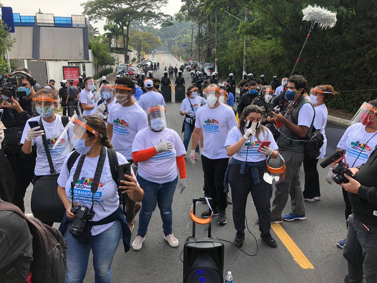 Caminhada de moradores de Paraisópolis até o Palácio dos Bandeirantes. Foto: Eduarda Esteves / Portal iG