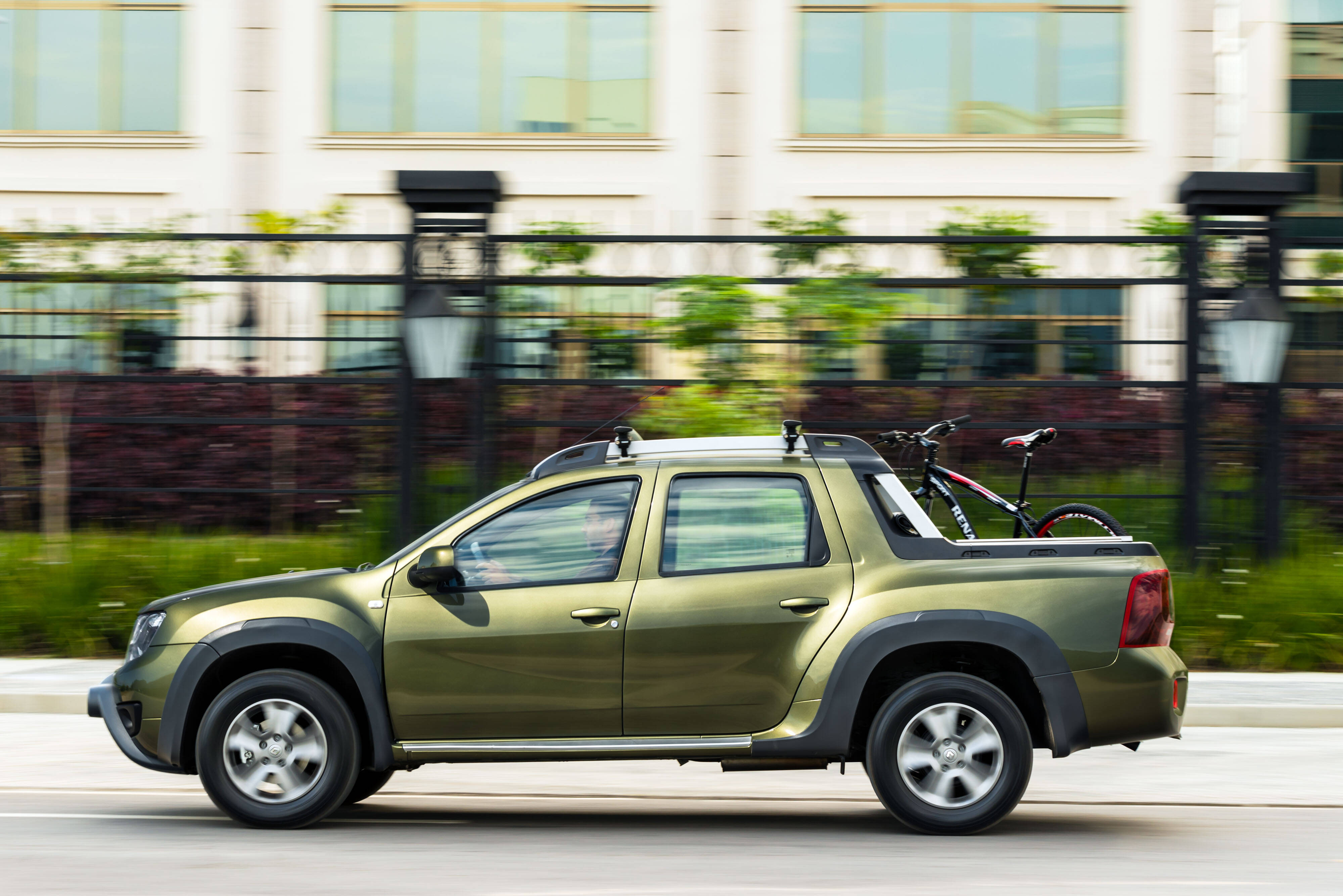 Renault Duster Oroch. Foto: Divulgação