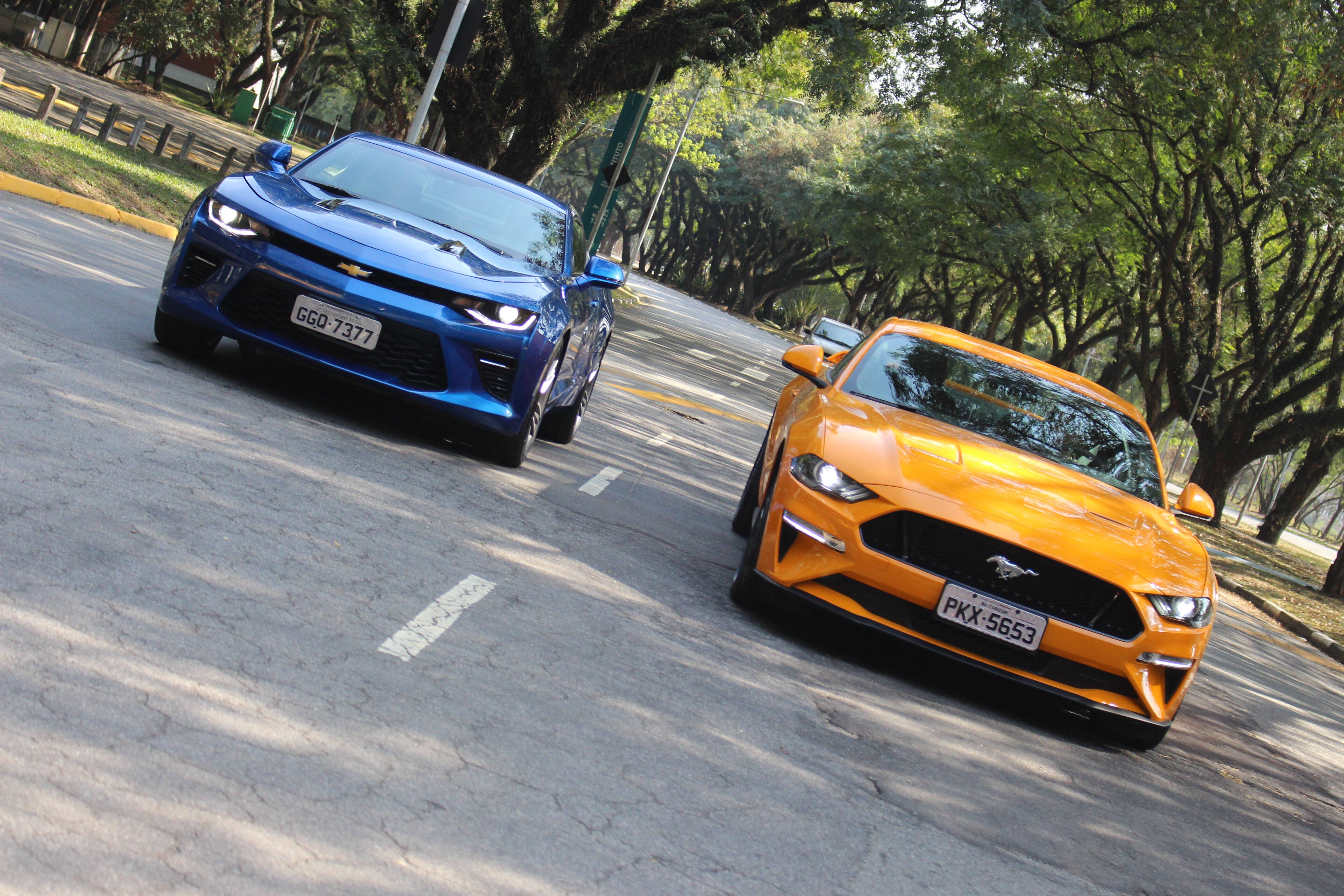 Chevrolet Camaro e Ford Mustang. Foto: Caue Lira/iG