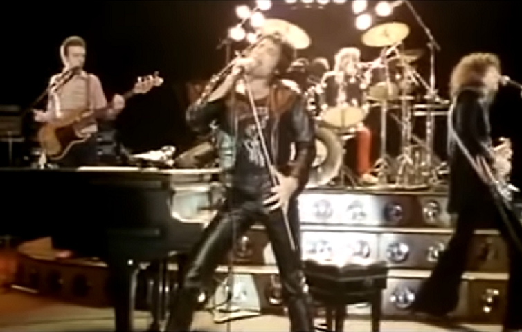 A música mais alegre já feita, segundo o cientista holandês, “Don’t Stop Me Now” foi lançada em 1979 pela banda britânica Queen e escrita pelo próprio vocalista Freddie Mercury.