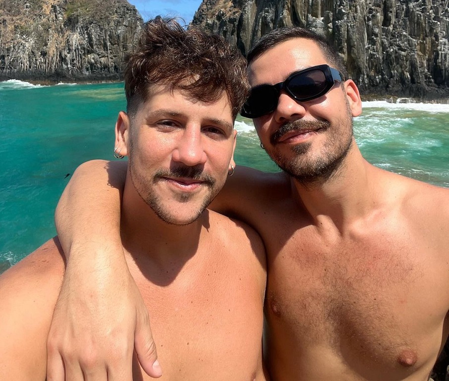 Caio Braz e o namorado, Luiz Ferreira. Foto: Reprodução/Instagram 01.08.2023