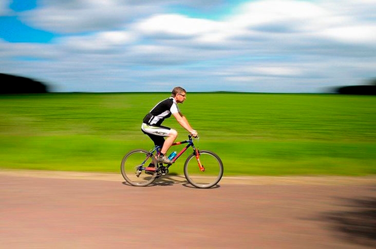 Além das ciclovias tradicionais, existem vias incríveis, especialmente destinadas aos ciclistas, tanto no dia a dia como para o chamado cicloturismo. Veja algumas das mais impressionantes.  Reprodução: Flipar