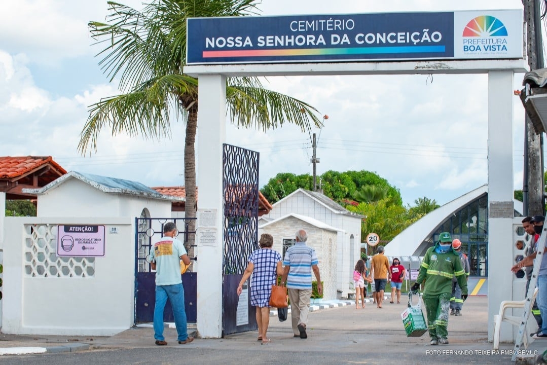 O falecido, então, só pode ser enterrado na capital de Roraima no cemitério particular Campo da Saudade, localizado no bairro Centenário, porque no municipal não há mais vagas. No cemitério público Nossa Senhora da Conceição, localizado na zona Sul de Boa Vista, só enterra as pessoas que já possuem jazigo. Reprodução: Flipar