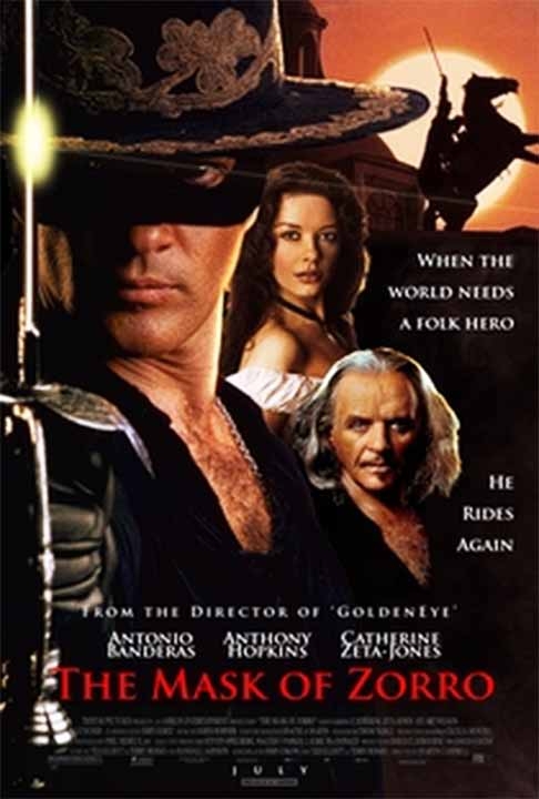 Um de seus trabalhos mais marcantes foi em ‘A Máscara do Zorro’ (1998). Banderas foi indicado ao Globo de Ouro como Melhor Ator ao interpretar o herói de forma sedutora, com cenas memoráveis ao lado de Catherine Zeta-Jones. .  Reprodução: Flipar