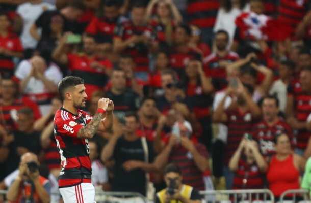 Desde que chegou ao Flamengo, em 2019, Arrascaeta vem conquistando várias marcas e se consolidando ainda mais na idolatria entre os torcedores. Foto: Gilvan de Souza/Flamengo
