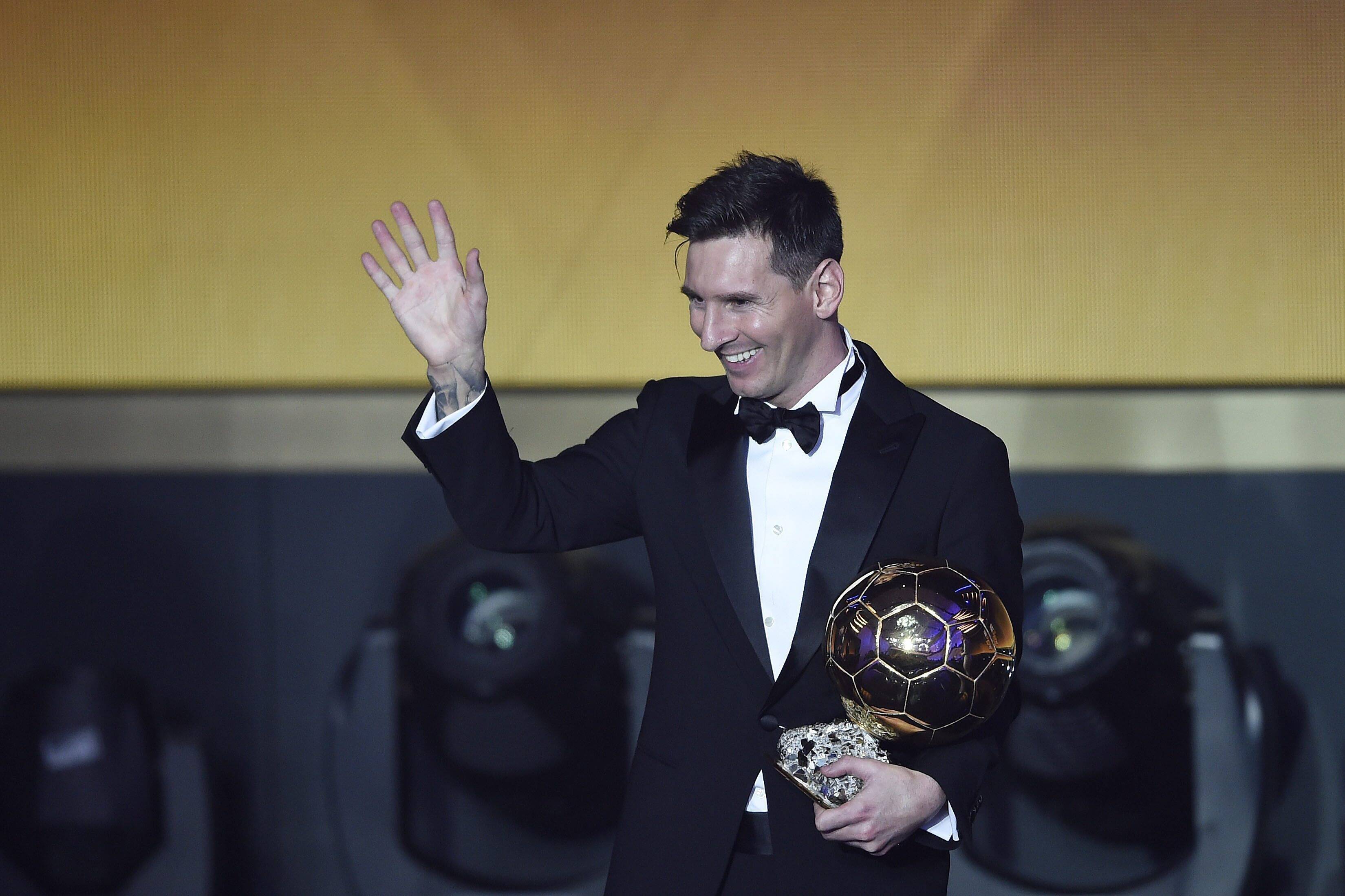 O argentino Lionel Messi ganha a Bola de Ouro pela quinta vez. Foto: EFE/Valeriano Di Domenico