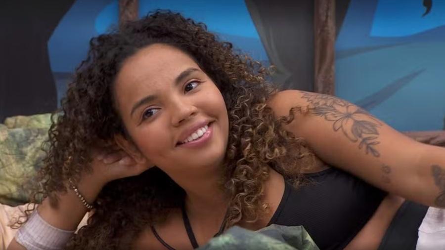 O carisma da temporada passa essencialmente pela participação de Giovanna Pitel. A alagoana de riso fácil foi destaque desde o início da temporada devido ao humor sarcástico e piadas depreciativas. A sister também teve uma participação consistente, onde poucas vezes foi propagadora de más falas e ideias. No final, ela ainda presenteou o público com uma relação polêmica e intrigante evolvendo o participante Lucas Buda. Com bons posicionamentos, noção de convivência e humor, Pitel merecia chegar ao top 5 Reprodução