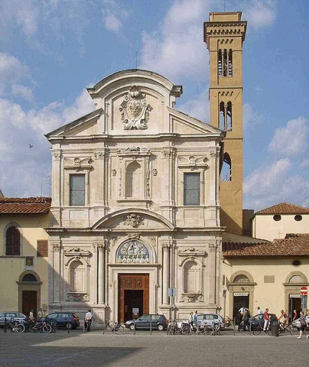 Ognissanti (século XIII): Igreja e convento famosa por afrescos de Botticelli e Ghirlandaio, além do túmulo de Botticelli Reprodução: Flipar