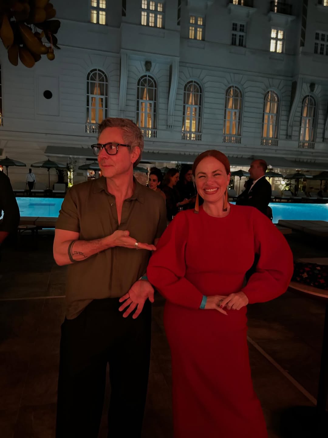 Alexandre Nero e Karine Teles brincam. Foto: Reprodução/ Instagram @karineteles