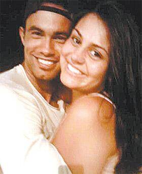 Ingrid Oliveira namorava oficialmente o goleiro Bruno, quando o atleta foi preso. Atualmente, Bruno a chama de noiva. Foto: Reprodução