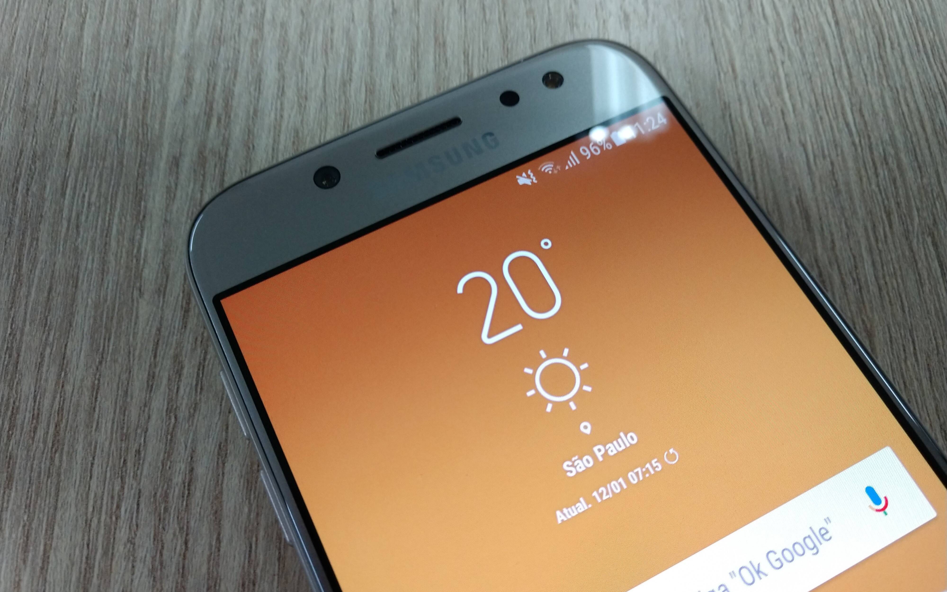 Galaxy J5 Pro em detalhes: saiba preço, prós e contras do celular Samsung