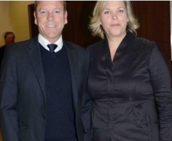 Kiefer Sutherland e Rachel Sutherland - Vencedor dos prêmios Globo de Ouro e Emmy, o ator Kiefer Sutherland tem uma irmã gêmea que também trabalha em Hollywood, mas atrás das câmeras, como supervisora de pós-produção. Eles são filhos do ator Donald Sutherland.  Reprodução: Flipar