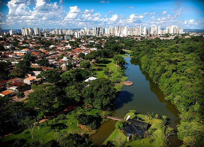 GOIÁS - Deriva do nome dos índios guaiás, que habitavam a região no fim do século 16, quando bandeirantes chegaram em busca de ouro.  Reprodução: Flipar