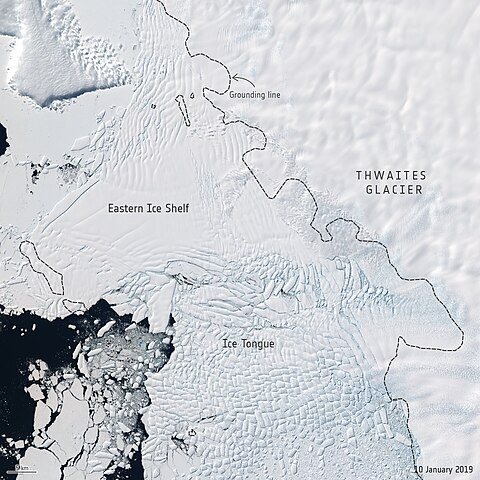 Esse glaciar é o maior do mundo - tem o tamanho do estado americano da Flórida. E também é o mais instável  e vulnerável, justamente porque fica numa área em que uma inclinação faz com que as águas do mar causem um derretimento - que tenta-se evitar que aumente com o aquecimento global.  Reprodução: Flipar