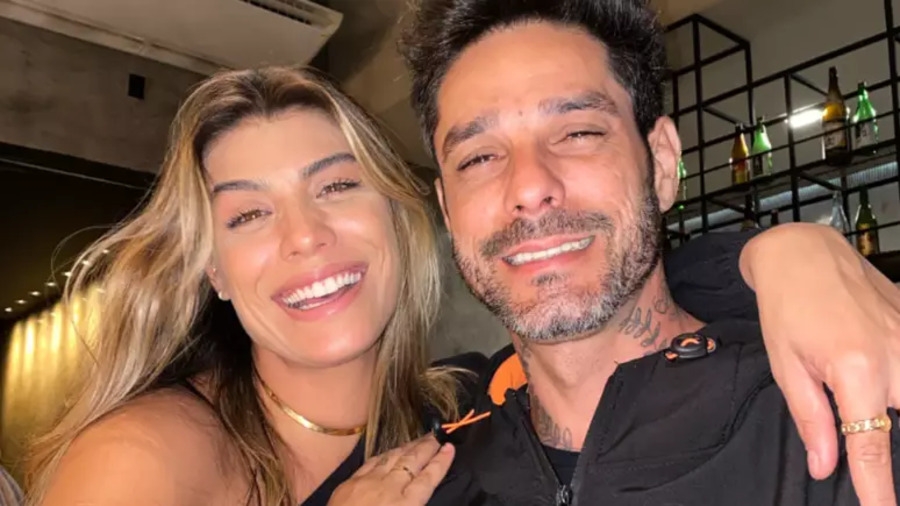 Integrantes também do BBB14, Fran e Diego Grossi foramram o casal frango, que rendeu fora da casa. Afinal, eles são pais de Enrico. Entretanto, o relacionamento chegou ao fim em 2024. Reprodução: Flipar