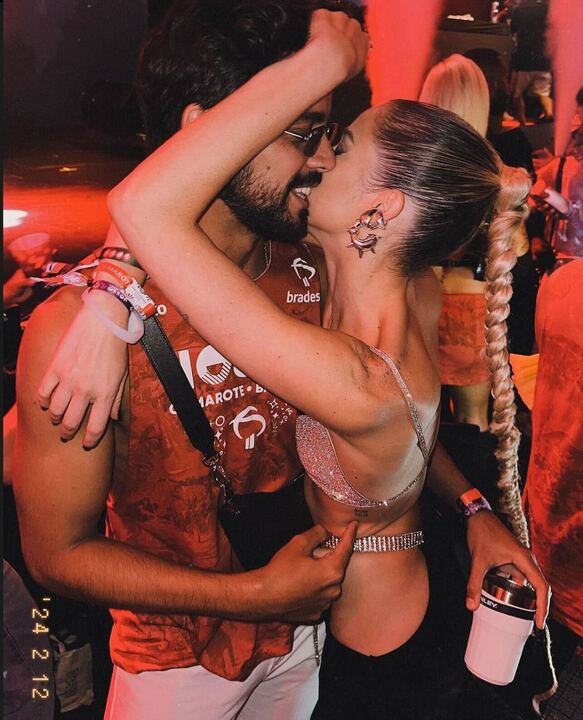 Agatha Moreira e Rodrigo Simas celebrando o Carnaval no Rio de Janeiro Reprodução/Instagram - 16.02.2024