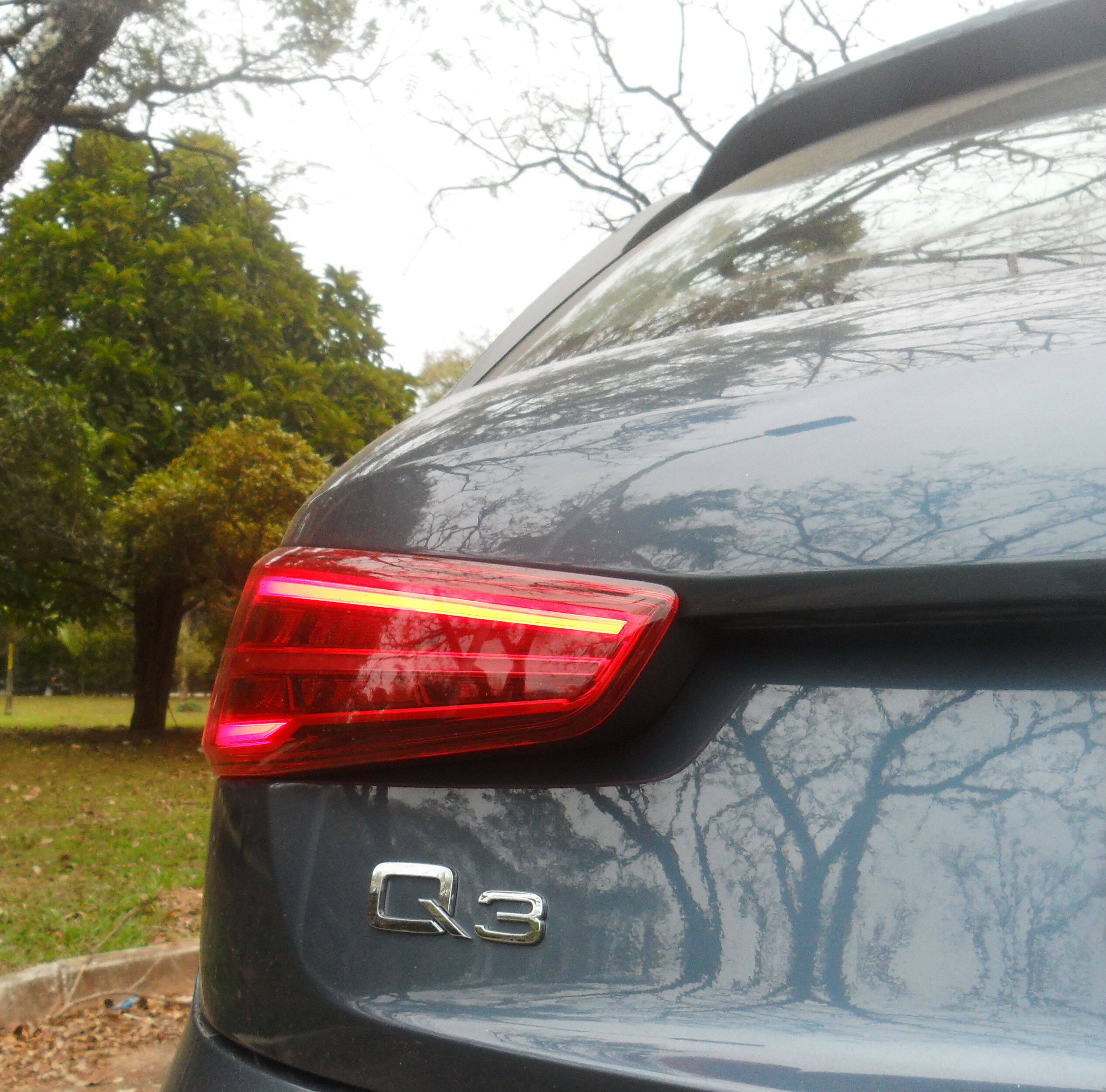 Audi Q3 Attraction 1.4 TFSI. Foto: Divulgação