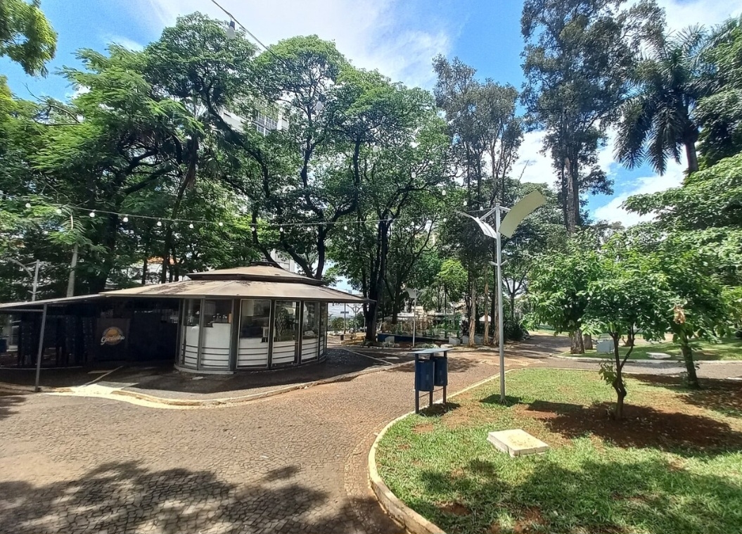 Americana, também de São Paulo, pontua bem no quesito cuidados de saúde e bem-estar para idosos, pois a prefeitura oferece diversos grupos gratuitos de atividades físicas, como ginástica, musculação e vôlei adaptado. Reprodução: Flipar