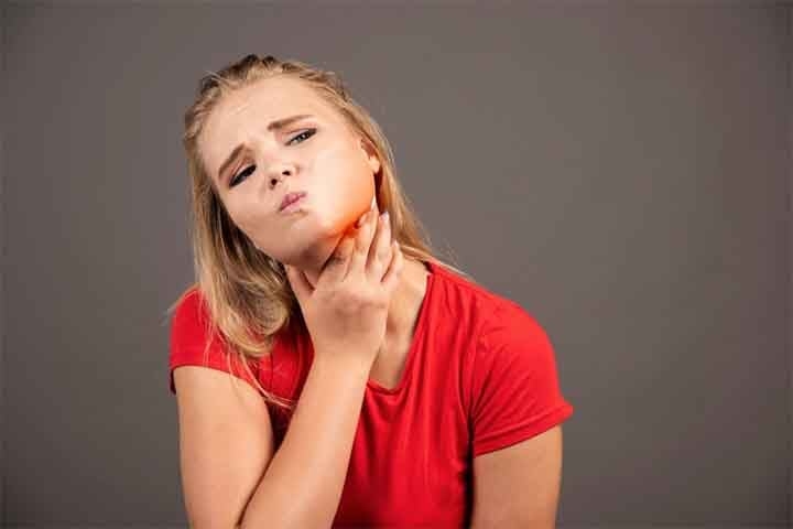 O paciente pode transmitir a caxumba desde dois dias antes até cinco dias após o início do inchaço das glândulas. Isso dificulta o controle da disseminação, pois muitos infectados não sabem que já estão transmitindo o vírus.
 Reprodução: Flipar