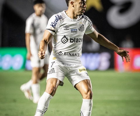 NONATO  - Substituiu Kevyson e fez um papel correto na marcação. NOTA 6,0 - Foto: Raul Baretta/ Santos FC.