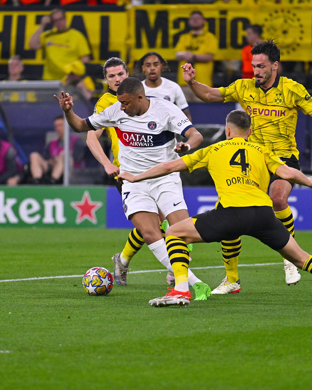 Borussia Dortmund x PSG Reprodução / Instagram