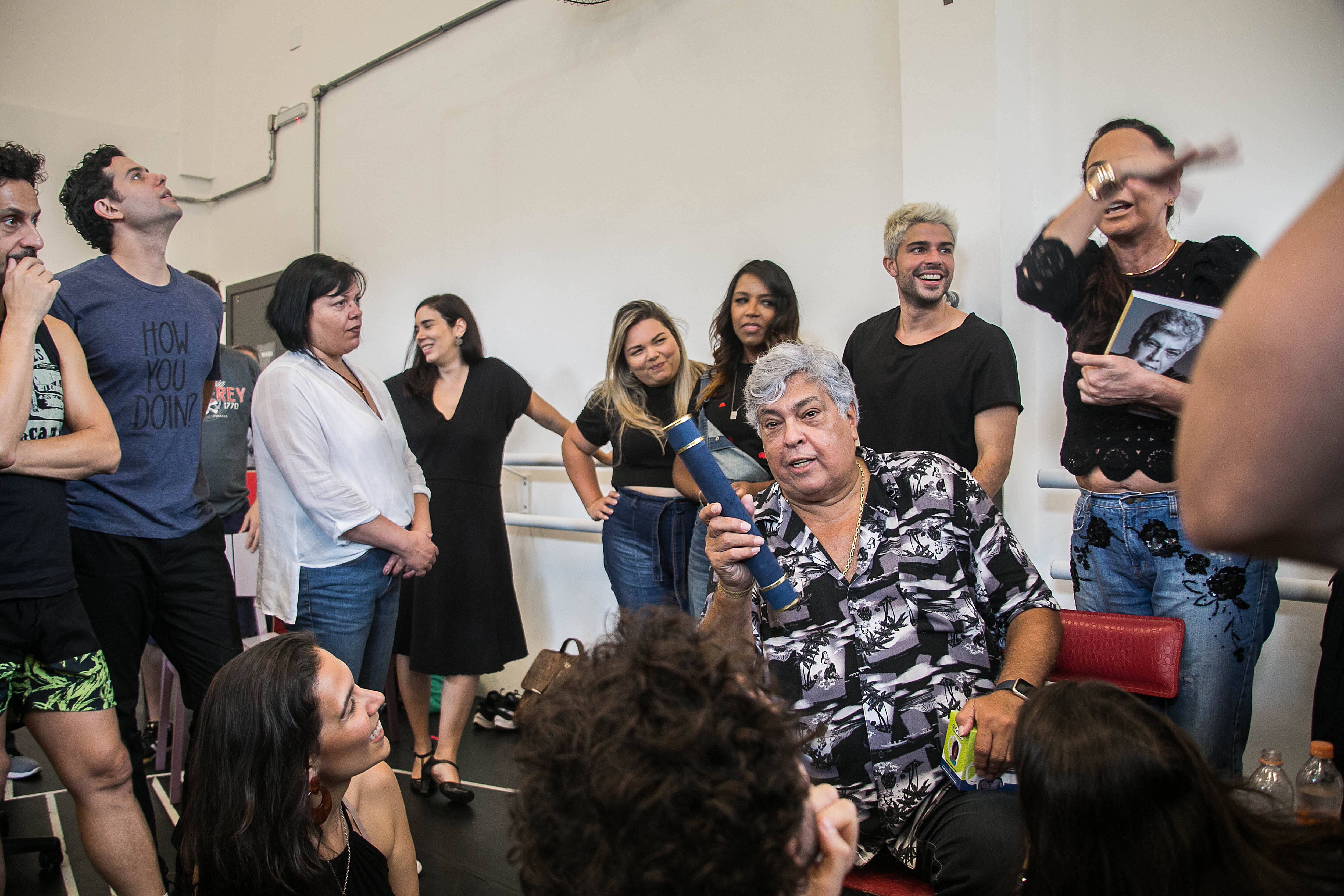 Bastidores da visita de Sidney Magal ao musical "Silvio Santos Vem Aí". Foto: iG Pop/Cíntia Carvalho/@cintiacarvalhofotografia 