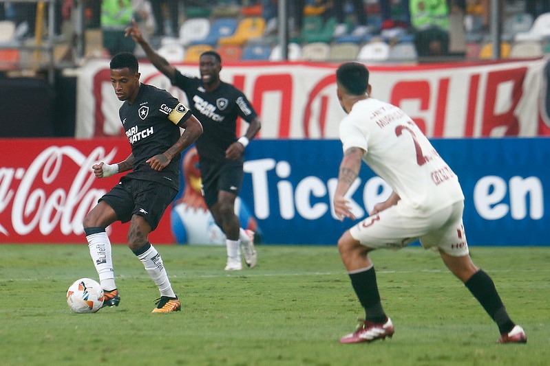 Universitario x Botafogo - Libertadores Vitor Silva/Botafogo