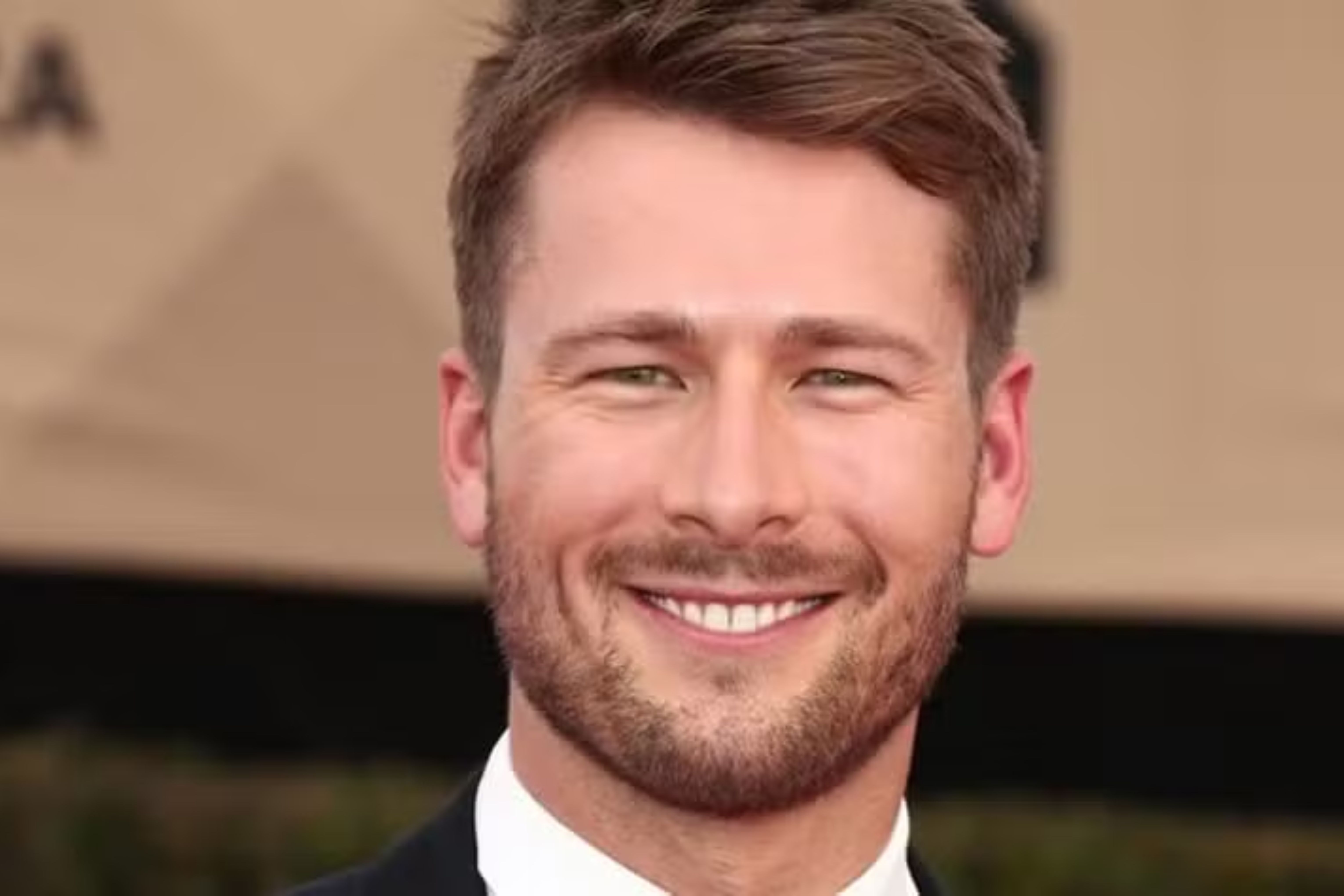 Glen Powell Reprodução