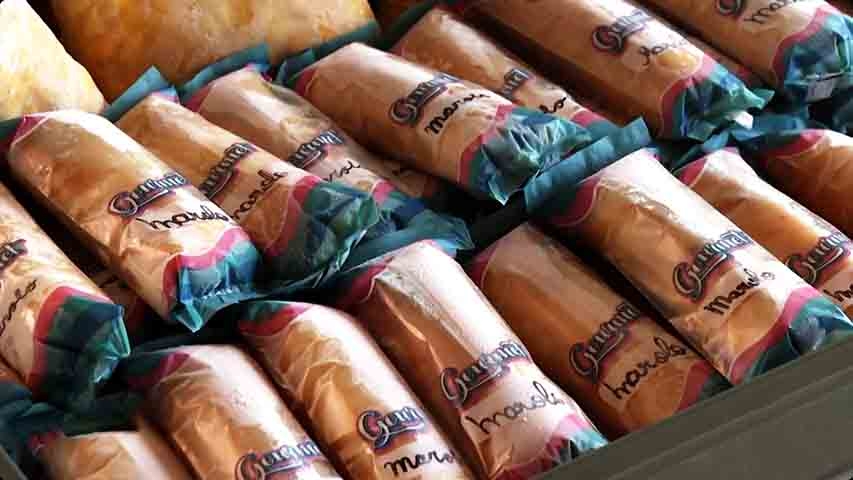 Os subprodutos deste fruto, como as cascas, sementes e folhas têm apresentado uma ampla gama de compostos bioativos. Entre eles, compostos fenólicos, alcalóides, carotenóides, fitoesteróis, fibras alimentares, vitaminas e minerais. Reprodução: Flipar