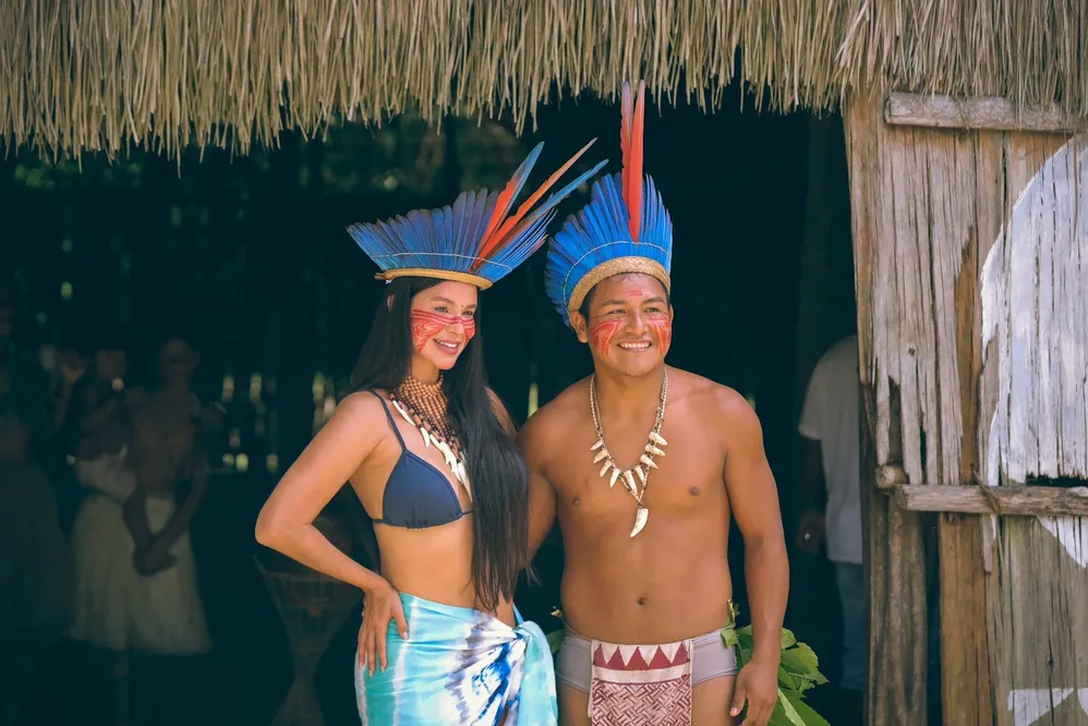 Kerline em Visita a comunidade indigena em Manaus Reprodução/Instagram