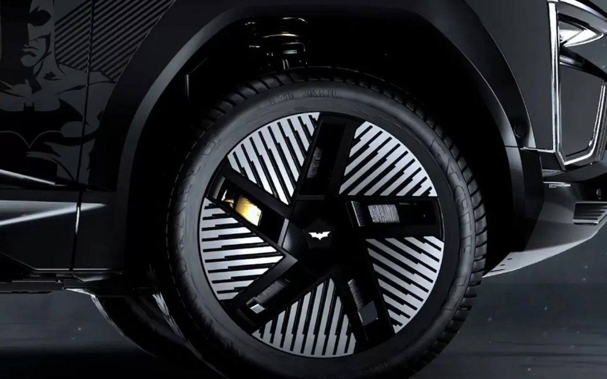 Roda do Mahindra BE 6 Batman Edition. Foto: Divulgação/Mahindra 
