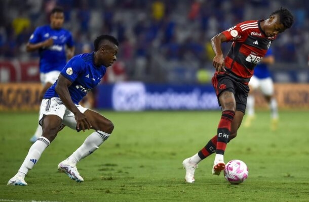 19) Cruzeiro: 7 pontos  (Jogos: 8 - 1 vitória, 4 empates e 3 derrotas: 29% de aproveitamento). - Foto: Marcelo Cortes / CRF