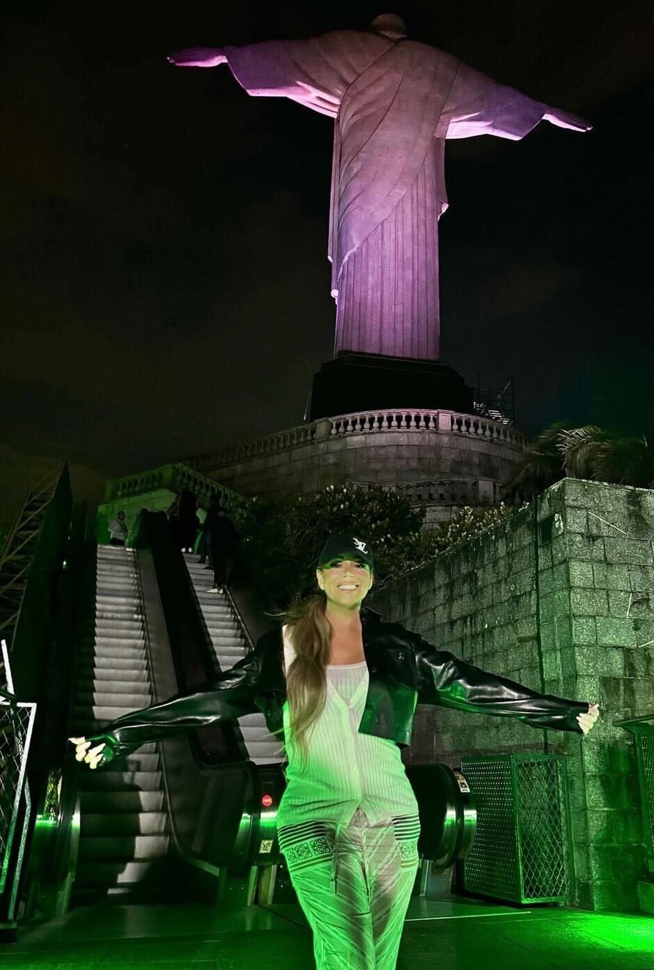 Mariah Carey celebra ida ao Cristo Redentor, no Rio Reprodução Instagram - 22.9.2024