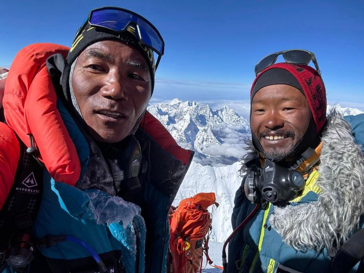 O alpinismo é importante fonte de renda no Nepal, pois movimenta o turismo na região, já que muitos trabalhadores atuam como guias na região montanhosa. O país possui oito dos 14 picos mais altos do mundo. Reprodução: Flipar