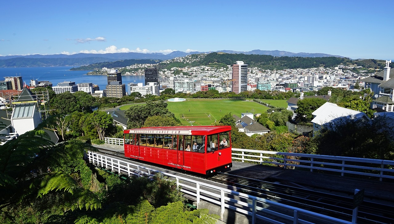 Nova Zelândia- 5 milhões de habitantes/ Capital: Wellington / Imposto sobre consumo: 15% Reprodução: Flipar