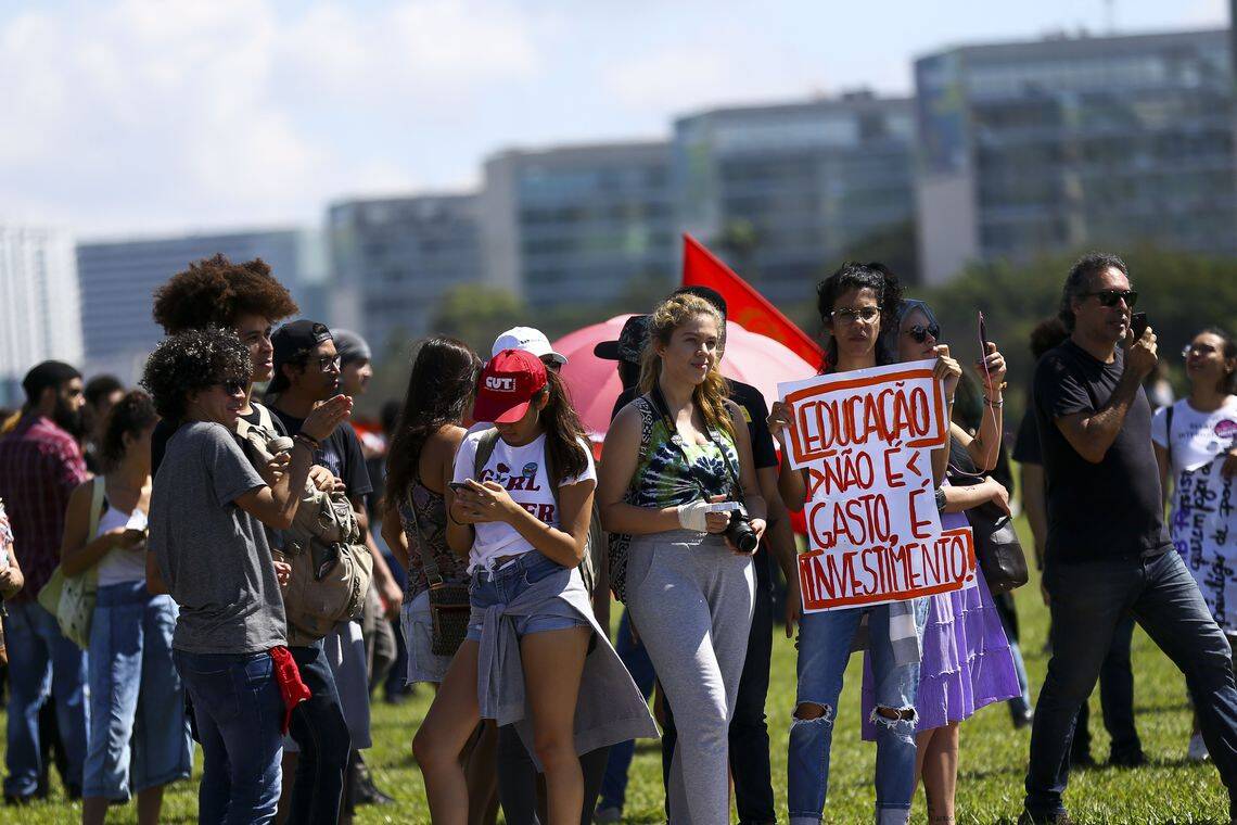 Protesto contra cortes na Educação em Brasília. Foto: Marcelo Camargo/ Agência Brasil - 15.5.19