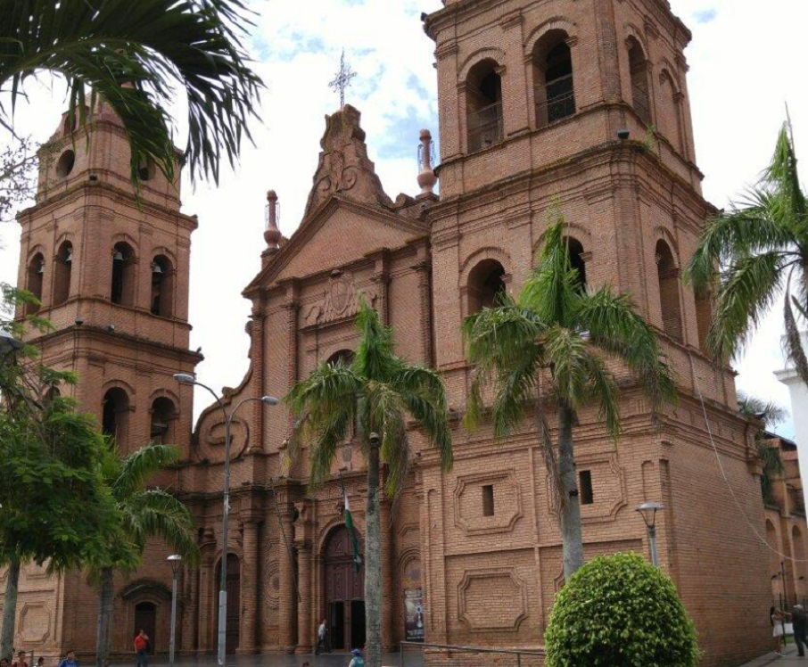 Catedral Basílica Menor de San Lorenzo, em Santa Cruz de la Sierra, na Bolívia.. Foto: TripAdvisor