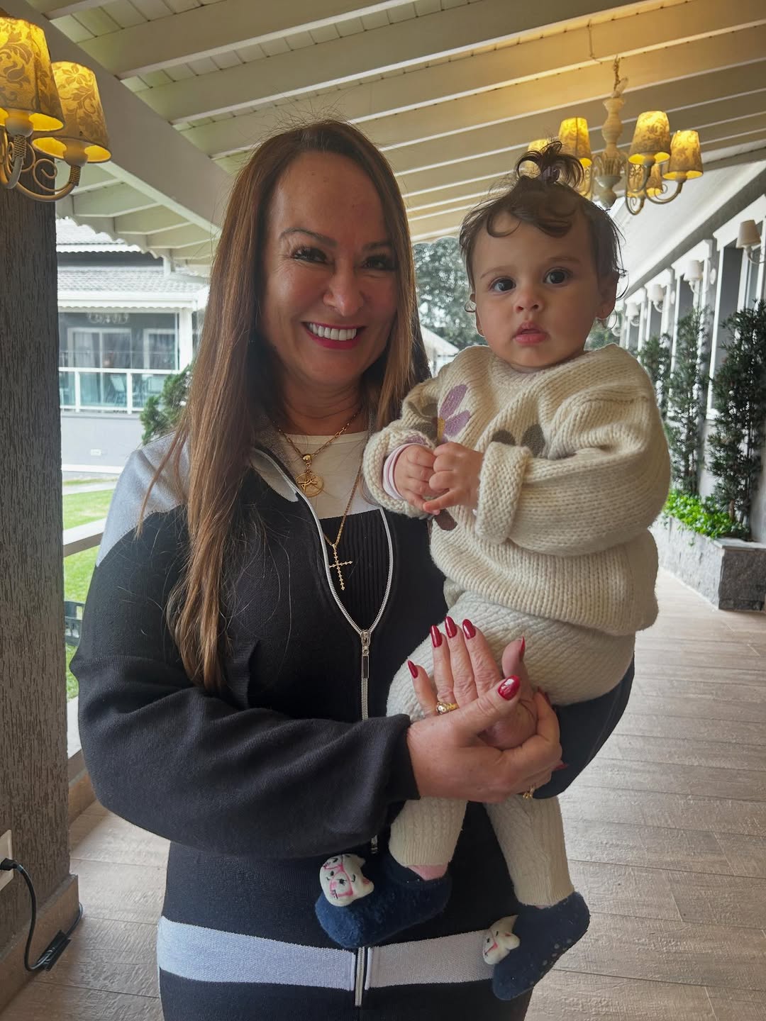 Nadine e Helena.. Foto: Reprodução/Instagram