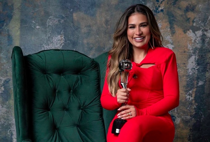 Em 2023, já havia levado o troféu na mesma categoria com a música “Erro Gostoso”.  Reprodução: Flipar