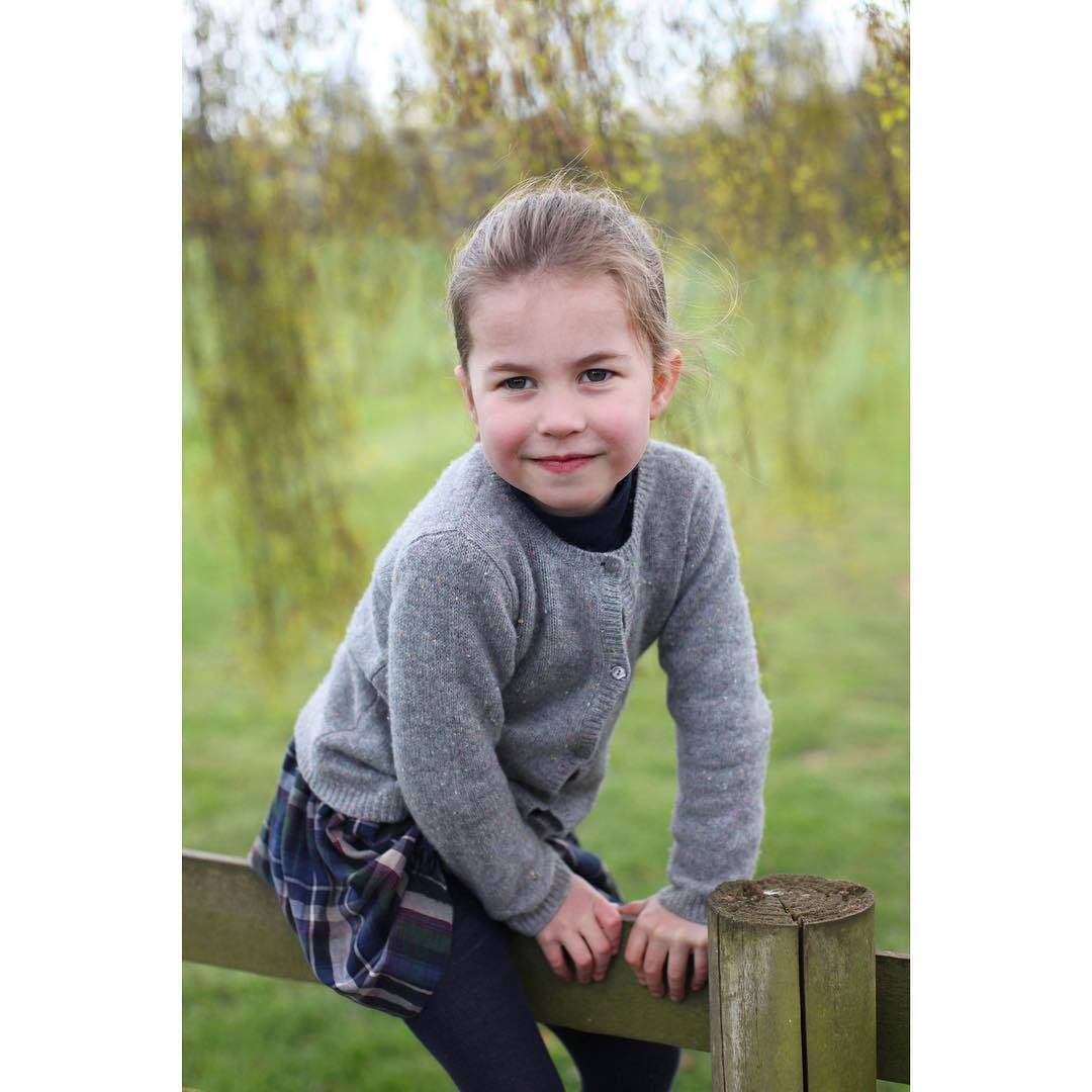 Evolução da Princesa Charlotte. Foto: Reprodução/Instagram/@kensingtonroyal