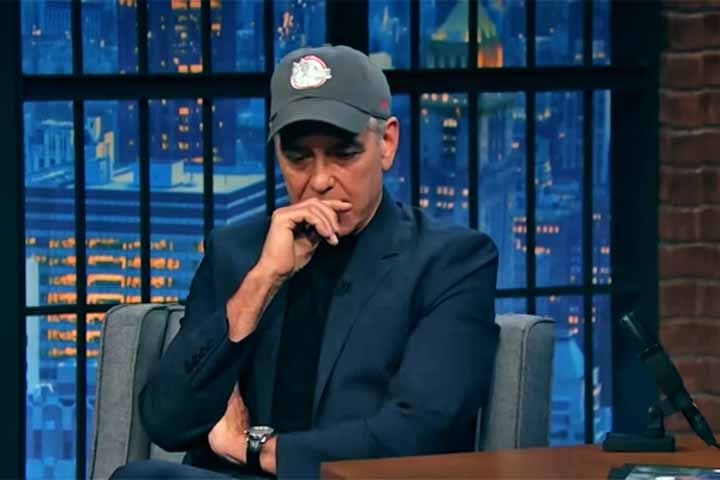 “Eles levam uma vida muito melhor assim”, afirmou o ator, 
que preferiu se afastar de Los Angeles para evitar que os filhos crescessem em meio à cultura de celebridades. Reprodução: Flipar