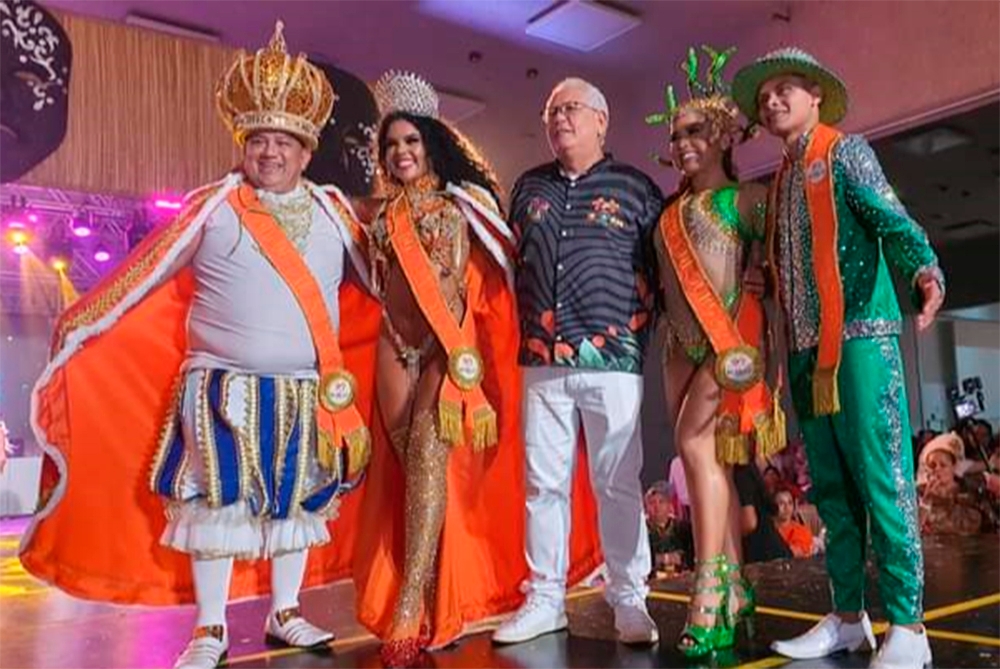 Assim como acontece no Rio de Janeiro, Manaus forma uma corte para o carnaval, com Rainha, Rei Momo, Passista de Ouro e Passista Dourado.  Reprodução: Flipar