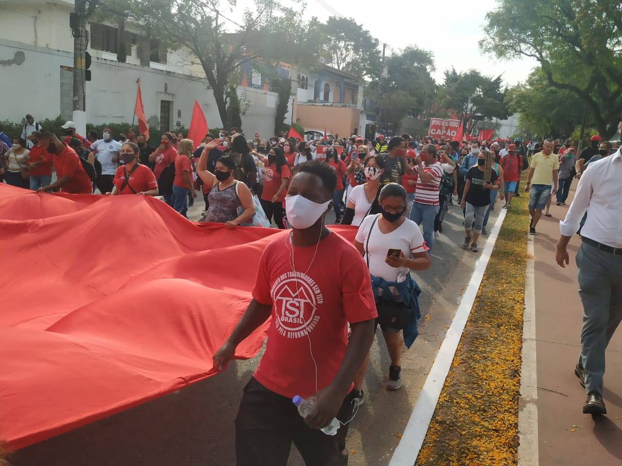 Protesto do MTST contra o despejo de famílias durante a pandemia de Covid-19.. Foto: Divulgação/MTST