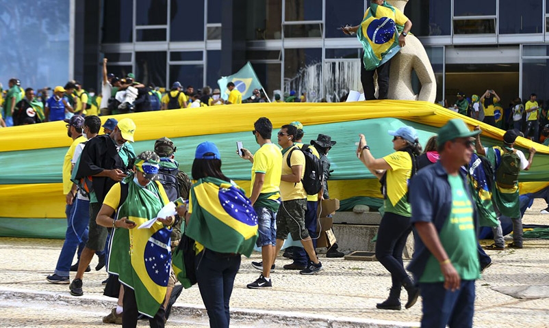 Agora já são 12 os acusados com condenação pelos episódios de vandalismo nas sedes dos três poderes, em Brasília (DF).