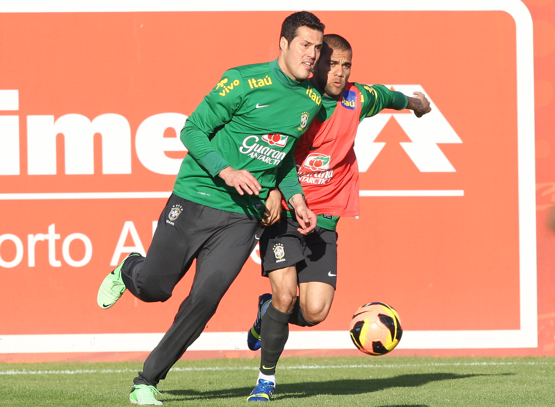 Foto: Mowa Press