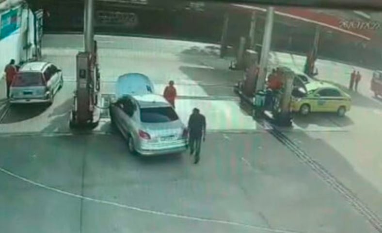 Em 26 de julho de 2022, uma explosão de gás natural veicular (GNV) matou um homem num posto de combustível do Rio de Janeiro. Ele foi hospitalizado, mas morreu na madrugada seguinte. O FLIPAR mostrou na ocasião, alertando para o perigo.  Reprodução: Flipar